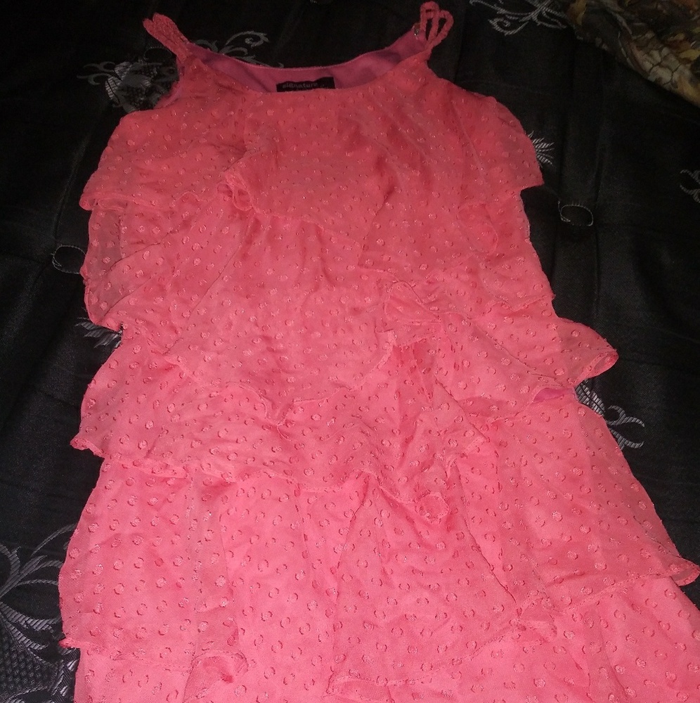 Signature dress size 4p or medium